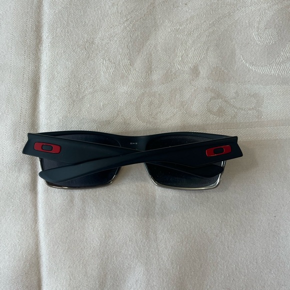 Oakley Twoface Scuderia Ferrari Edition Sunglasses - Picture 2 of 4